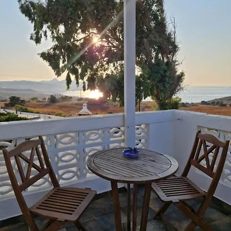 Kanelis & Lejlighed Mytakas