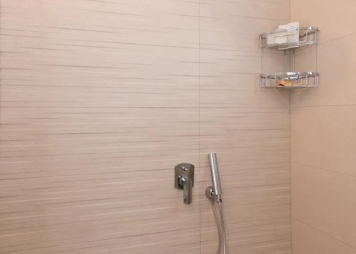 Kanelis & 아파트 *